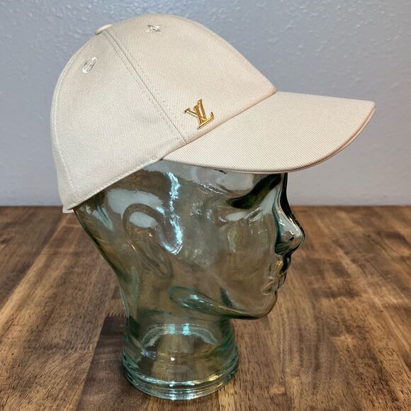 Louis Vuitton LV Iconic Monogram Flowers Cotton Cap Hat Beige Authentic M7051M - Picture 1 of 12